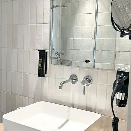 Berliner Hof By Coffee Fellows Hotel 3*