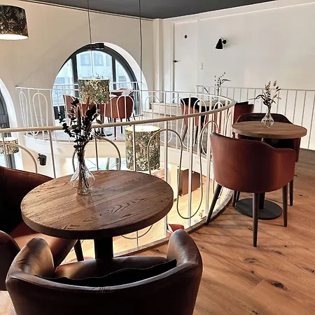 Berliner Hof By Coffee Fellows 3*