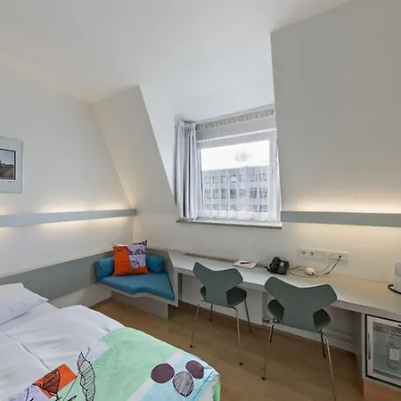 Berliner Hof By Coffee Fellows 3* 基尔