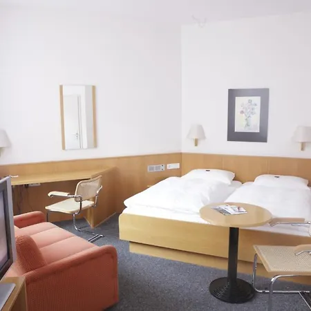 Berliner Hof By Coffee Fellows 3* Kilonia