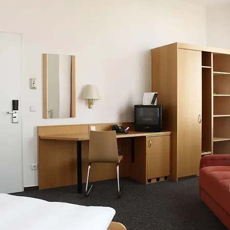 Ξενοδοχείο Berliner Hof 3*